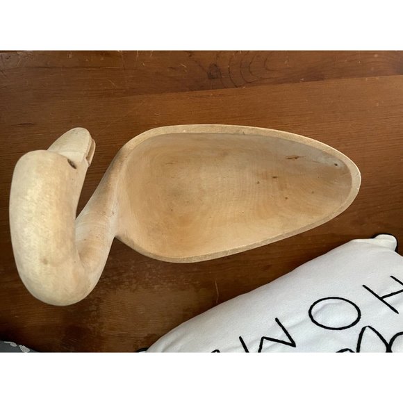 Carved Wooden Duck Bowl, Natural look, Farmouse Decor Servingware - Picture 7 of 7